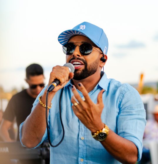 Unha Pintada resgata antiga sonoridade com DVD “Unha Pintada Raiz” Unha Pintada resgata antiga sonoridade com DVD “Unha Pintada Raiz”