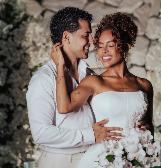 O cantor Kevi Jonny se casou com a influenciadora Sthe Matos; veja fotos O cantor Kevi Jonny se casou com a influenciadora Sthe Matos; veja fotos
