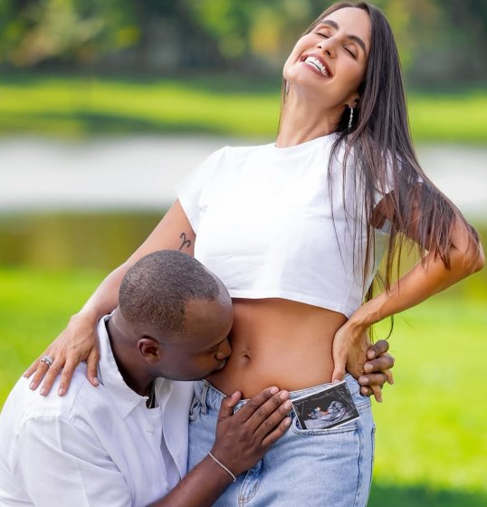 Thiaguinho anuncia que será pai: “Nosso amor transbordou e agora somos 3” Thiaguinho anuncia que será pai: “Nosso amor transbordou e agora somos 3”