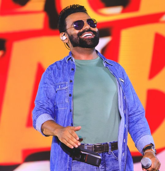 Pablo gasta milhões em Ferrari que chega a 100 km/h em 2 segundos; veja Pablo gasta milhões em Ferrari que chega a 100 km/h em 2 segundos; veja