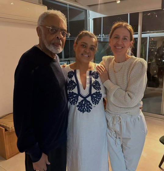 [Preta Gil recebe alta e é celebrada por Gilberto Gil: “Preta de volta em casa”]