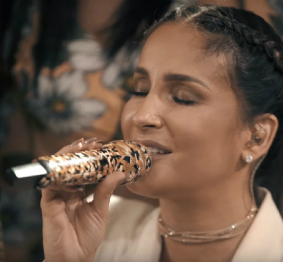 [Claudia Leitte lança projeto com Macaco Gordo]