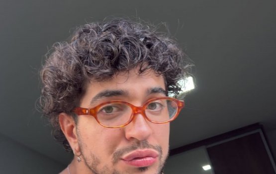 [Nattan pega celular de fã para selfie e esquece de devolver; veja vídeo]