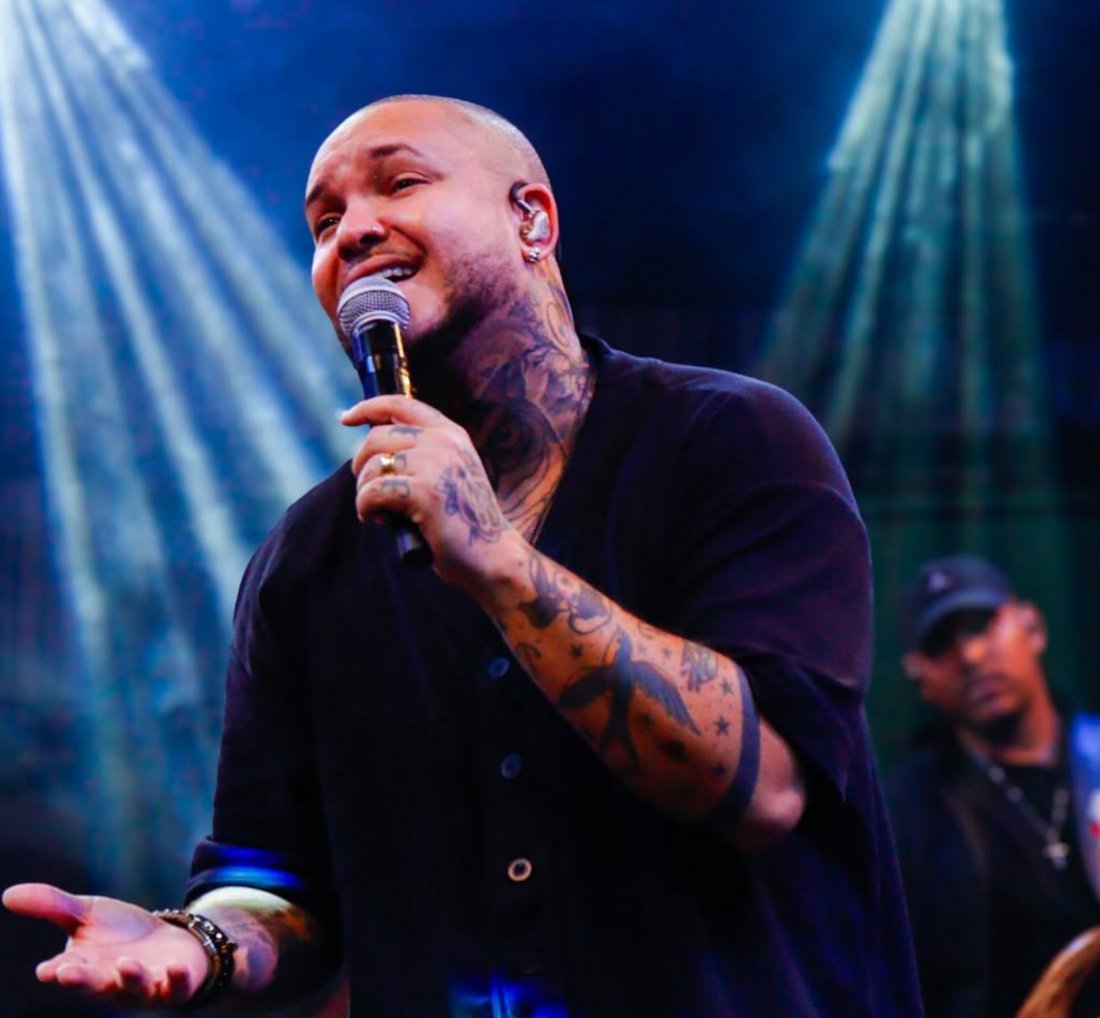 [Suel traz turnê “Pôr do Suel” pela primeira vez a Salvador]