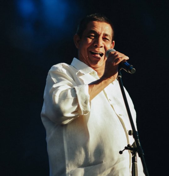 [Zeca Pagodinho celebra 40 anos de carreira com turnê especial pelo Brasil]