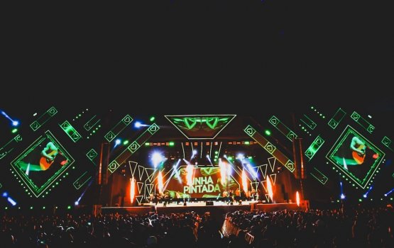 [Mais de 25 mil pessoas lotam o Wet Eventos em noite histórica de Unha Prime]