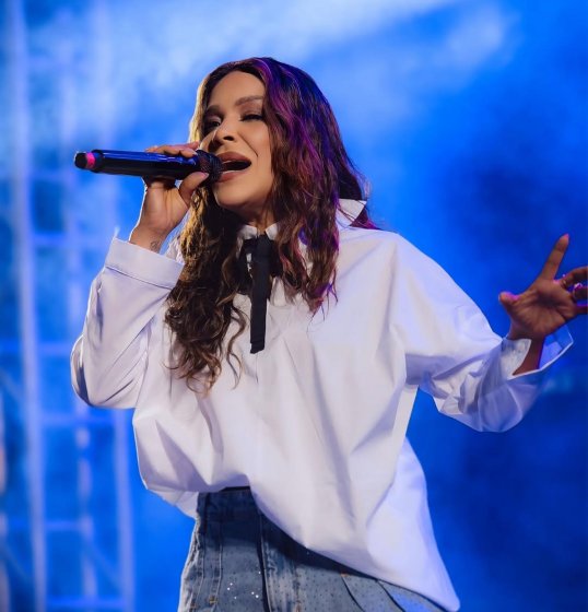 Silvânia Aquino anuncia saída da banda Calcinha Preta Silvânia Aquino anuncia saída da banda Calcinha Preta