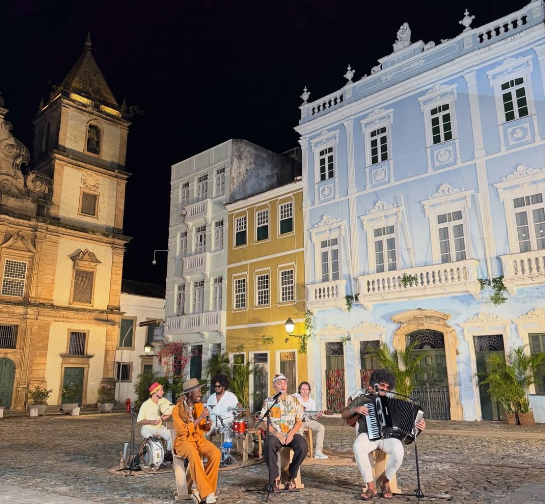 [João Gomes, Mestrinho e Jota.pê gravam Dominguinho 2 em Salvador]