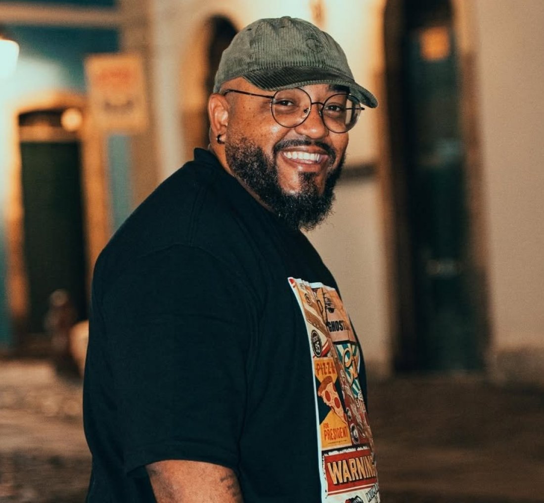 [Tiee desembarca em Salvador para show do projeto “Subúrbio” no WET]