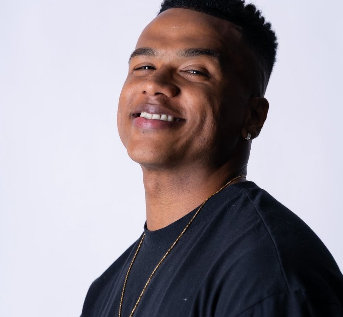 Compositor de “Marquinha De Fitinha”, Kaike Mendes estreia carreira solo