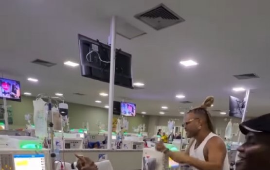 [Buja Ferreira leva acolhimento e música a pacientes durante ação em clínica de Salvador]