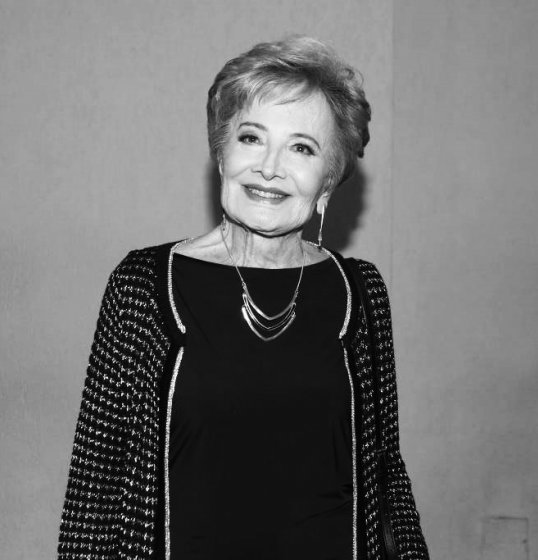 [Morre Glória Menezes, um dos grandes nomes da dramaturgia brasileira]