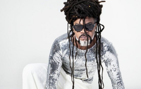 [Carlinhos Brown anuncia primeiras datas do Sarau du Brown 2026/2027]