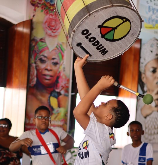 [Escola Olodum celebra 43 anos com semana pedagógica e show gratuito no Pelourinho]