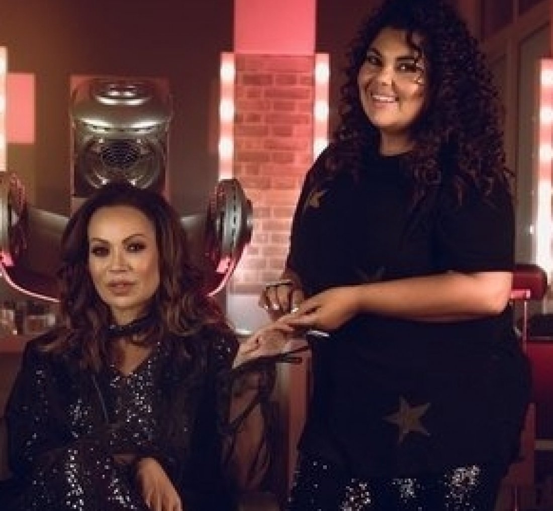 [Solange Almeida interpreta mulher traída em clipe de 'Manicure']