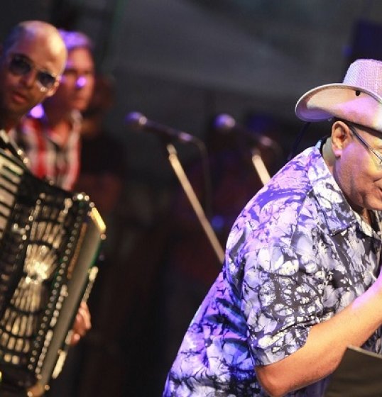 Virgílio, Cangaia, Forró do Tico e Flor de Maracujá no Pelô Virgílio, Cangaia, Forró do Tico e Flor de Maracujá no Pelô