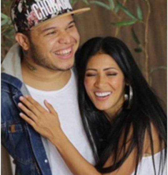 Tierry revela sacrifício que Simaria fez por saúde do seu filho Tierry revela sacrifício que Simaria fez por saúde do seu filho