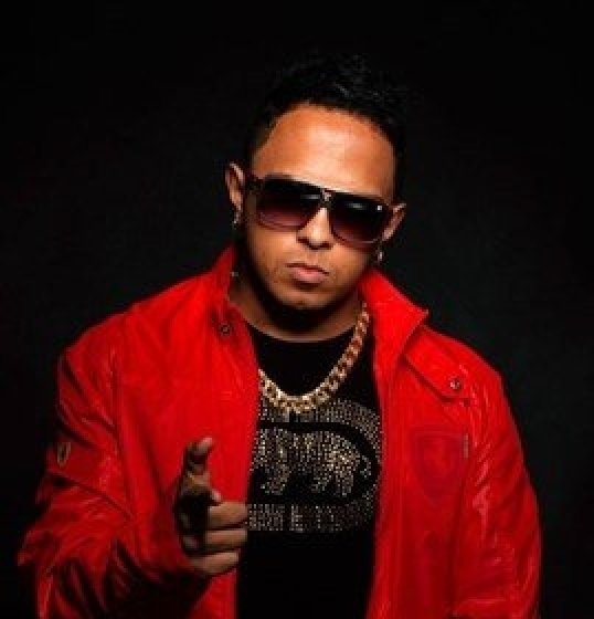 La Fúria, MC Livinho, MC Bruninho e Papazoni são atrações do 'Baile Fenomenal' La Fúria, MC Livinho, MC Bruninho e Papazoni são atrações do 'Baile Fenomenal'