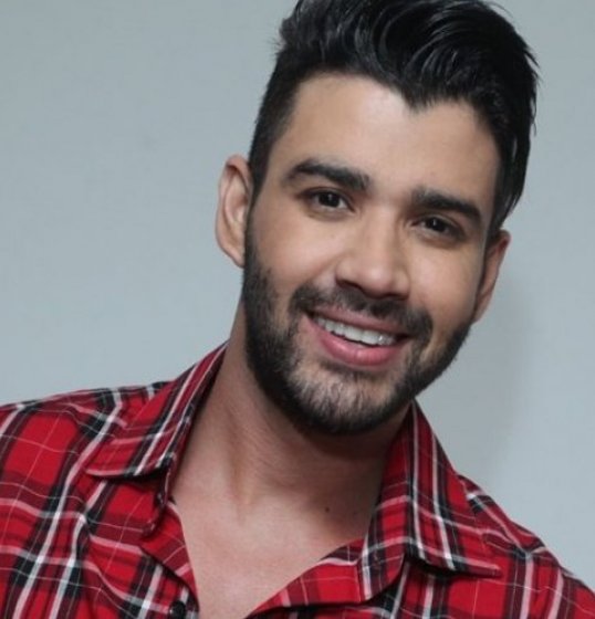 Gusttavo Lima anuncia pausa na carreira Gusttavo Lima anuncia pausa na carreira